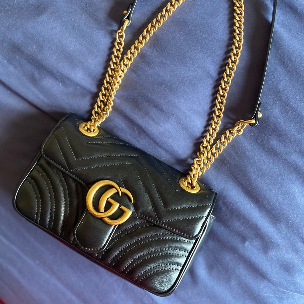 (SOLD TO A LOVELY BUYER) GG Marmont matelassé mini - Picture 2 of 10